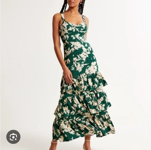 Abercrombie & Fitch Dresses & Skirts - Abercrombie & Fitch Green and White Ruffled Maxi Dress Size Small